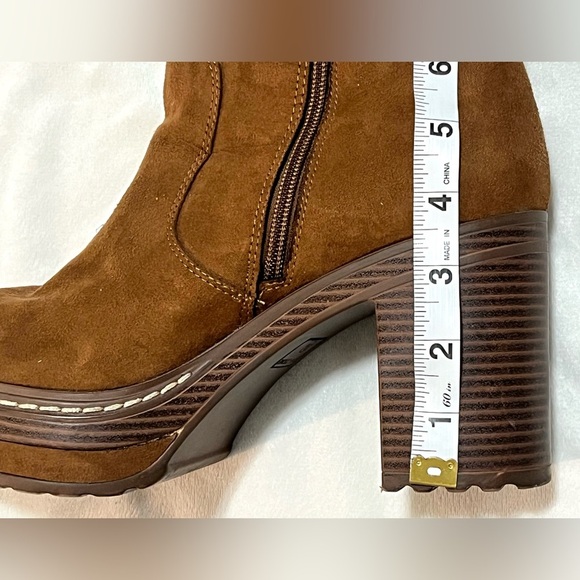 Sun + Stone Women’s Brown Suede Zip-Up Heeled Ankle Boots Size 9.5 - Picture 10 of 14